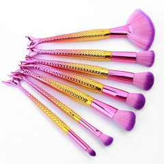 Custom 7pcs  makeup brush set with fish shaped handle,lowest MOQ