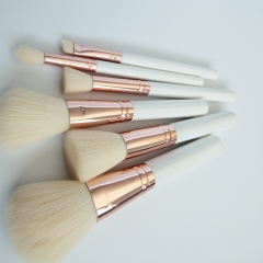 6pcs travel Makeup Brush Set durable wooden handle cruelty-free synthetic hair silky and soft