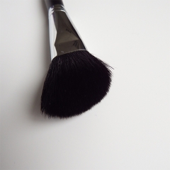 Blush Brush for highlighting bronzing contouring suitable for creams and powders vegan friendly
