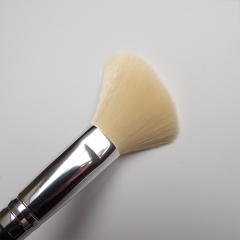 Face contour Mineral Brush Makeup Brush for Large Coverage Mineral angular contour blusher blending  1 Piece